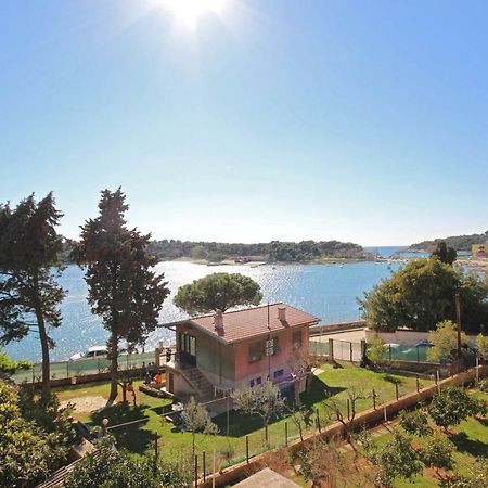 Apartments Tonka Near Beach And Sea Pula Exterior photo